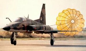 F-5 Real